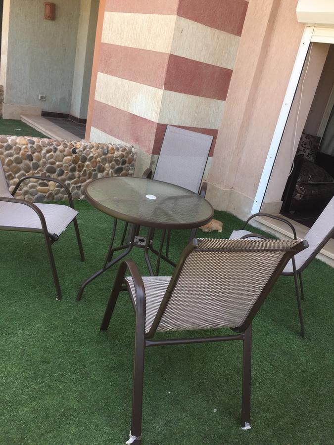Chalet Porto South Beach - Beach Front Sea View Айн Сохна Екстериор снимка