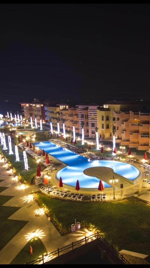 Chalet Porto South Beach - Beach Front Sea View Айн Сохна Екстериор снимка