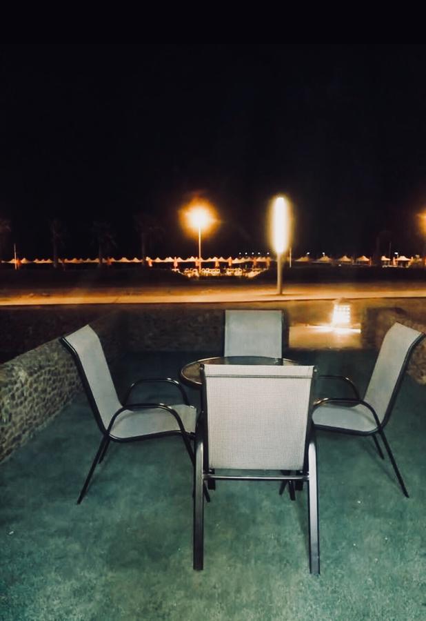 Chalet Porto South Beach - Beach Front Sea View Айн Сохна Екстериор снимка
