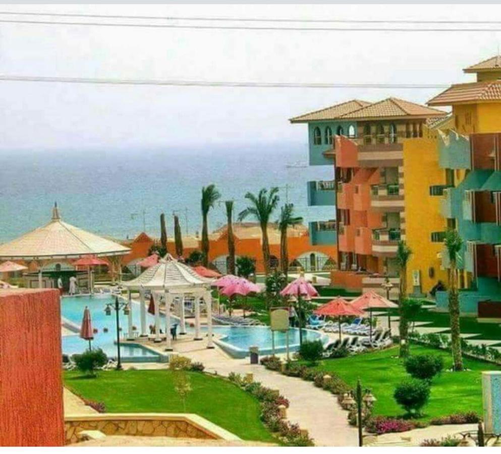 Chalet Porto South Beach - Beach Front Sea View Айн Сохна Екстериор снимка