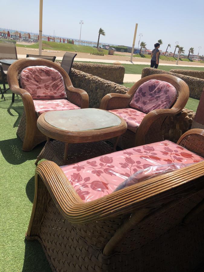 Chalet Porto South Beach - Beach Front Sea View Айн Сохна Екстериор снимка